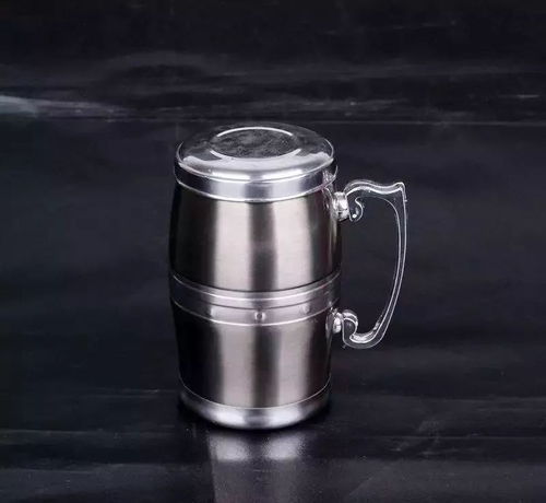 这种杯子不能用来喝水,赶紧换掉,每个人家里都有